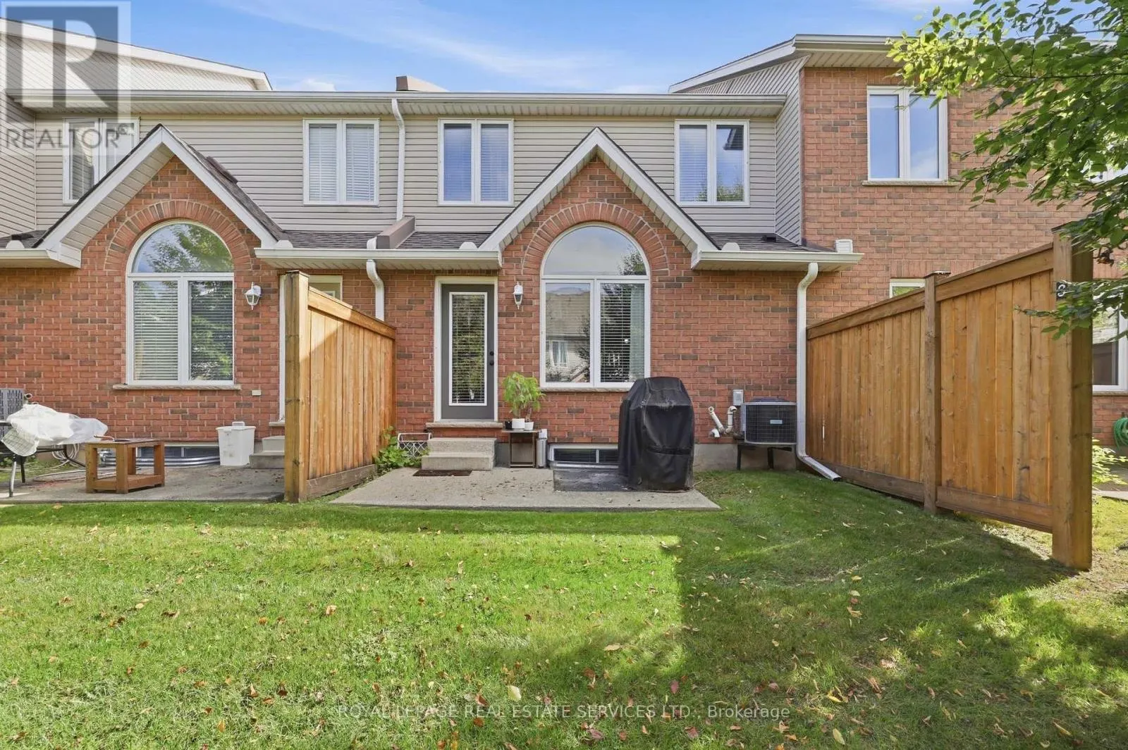 3 - 165 TERRAVIEW CRESCENT