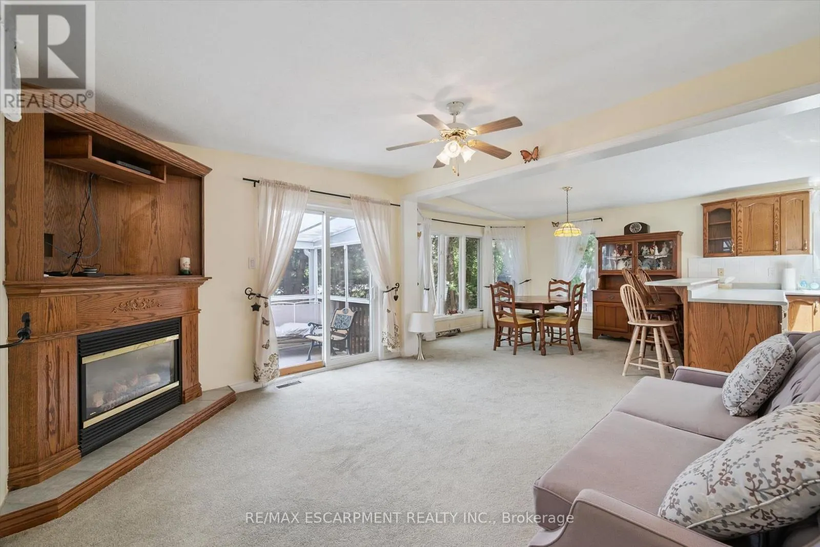 4 SPRUCE AVENUE