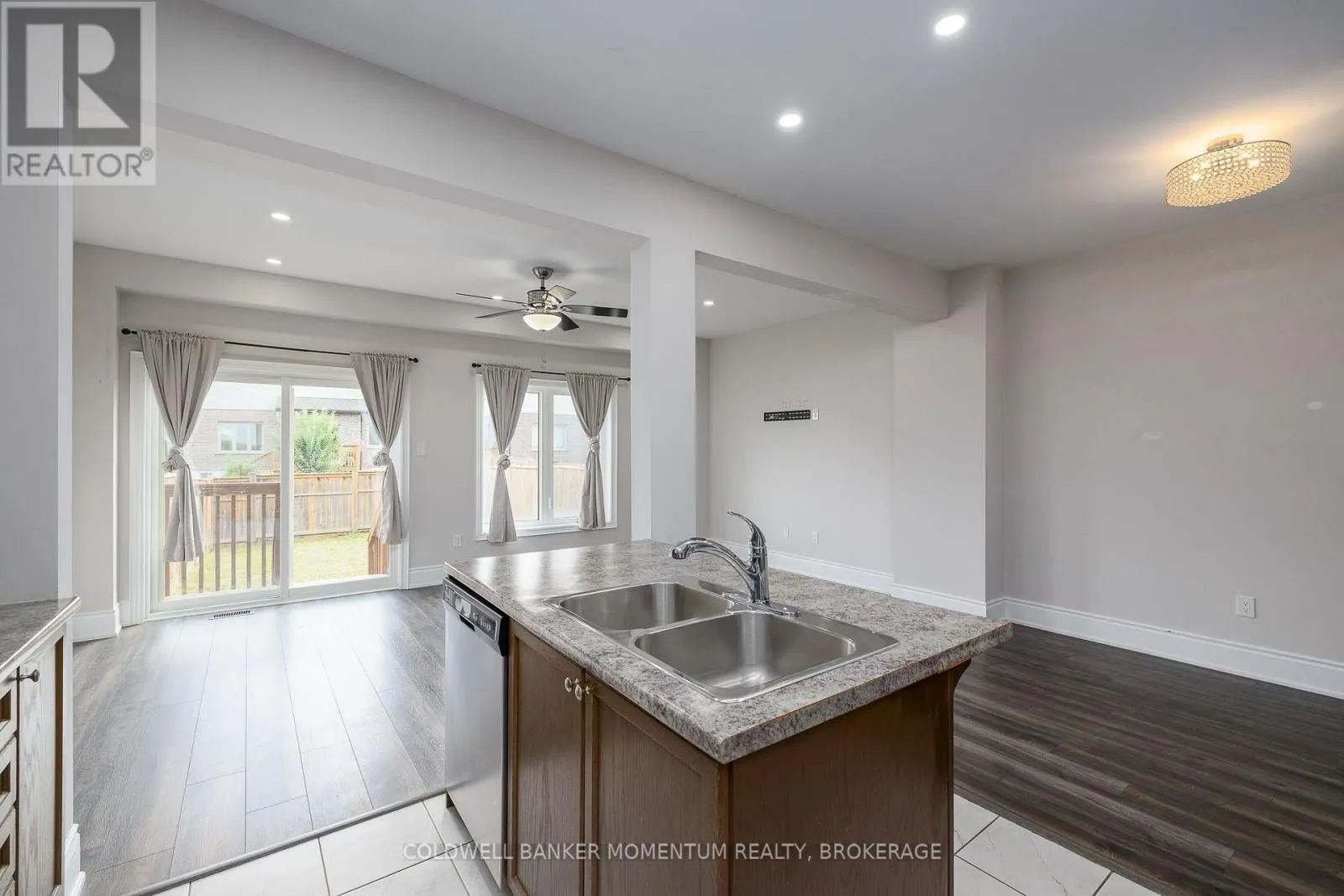 51 SUNSET WAY