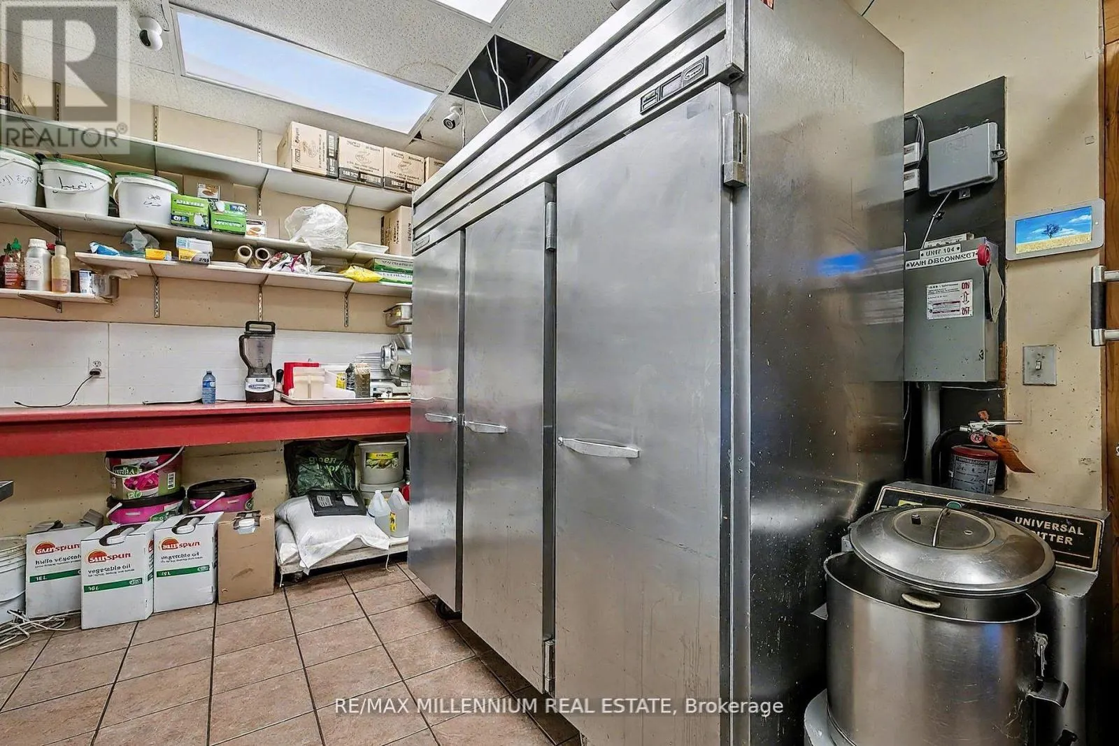 104 - 325 MAX BECKER DRIVE