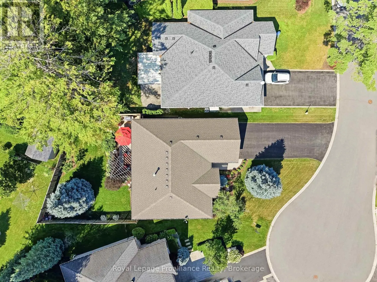 4 BIRCH COURT