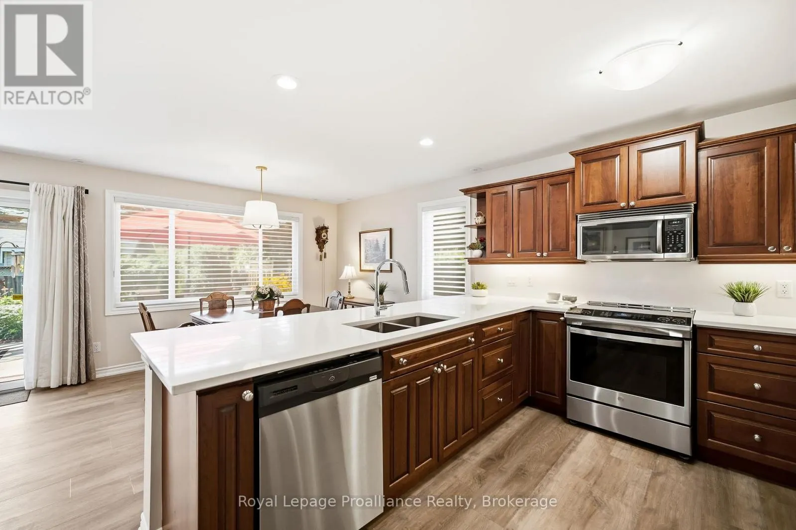 4 BIRCH COURT