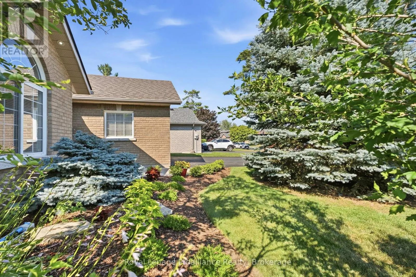 4 BIRCH COURT