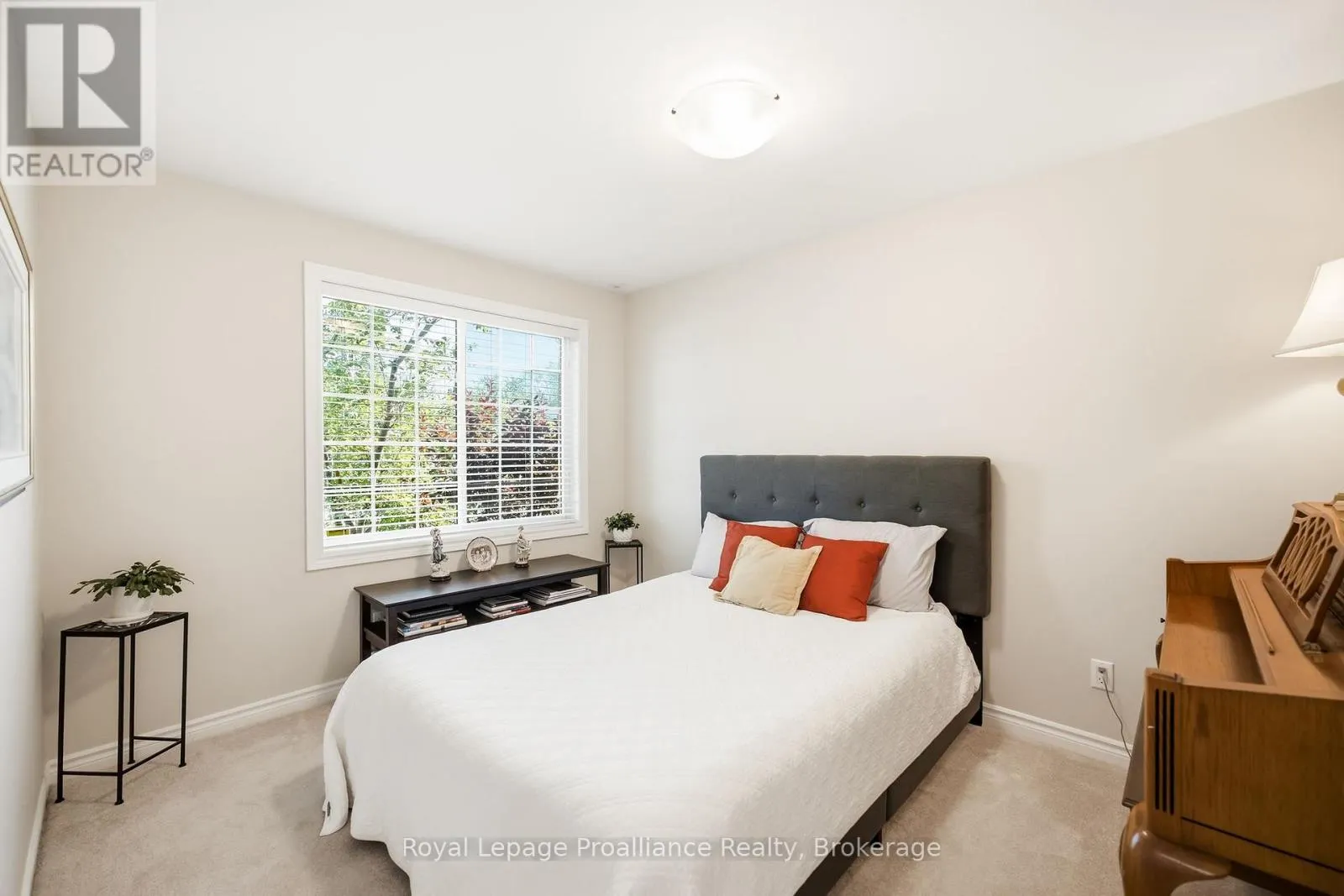 4 BIRCH COURT