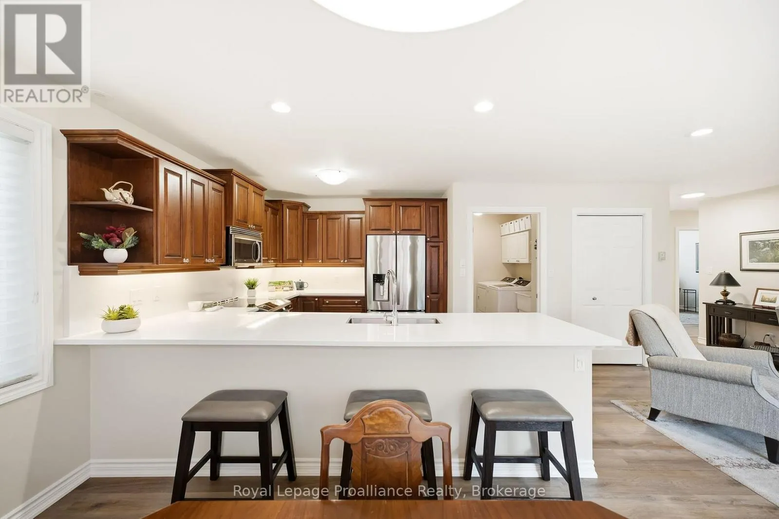 4 BIRCH COURT
