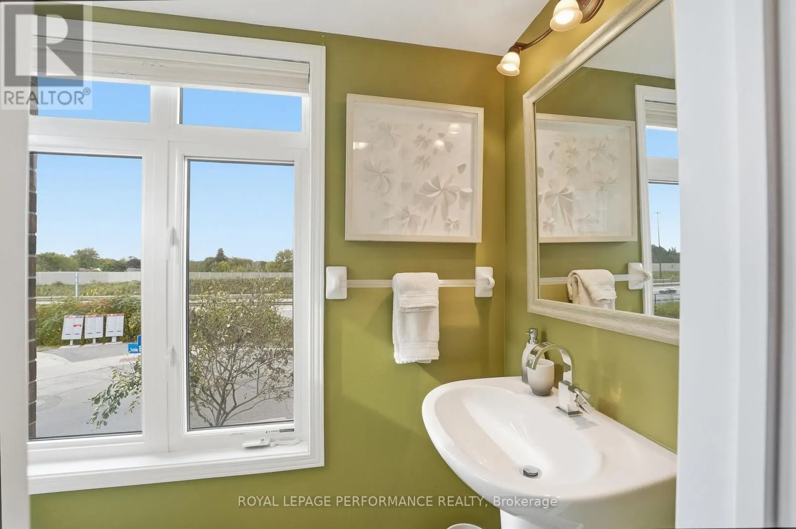 275 ERIC CZAPNIK WAY