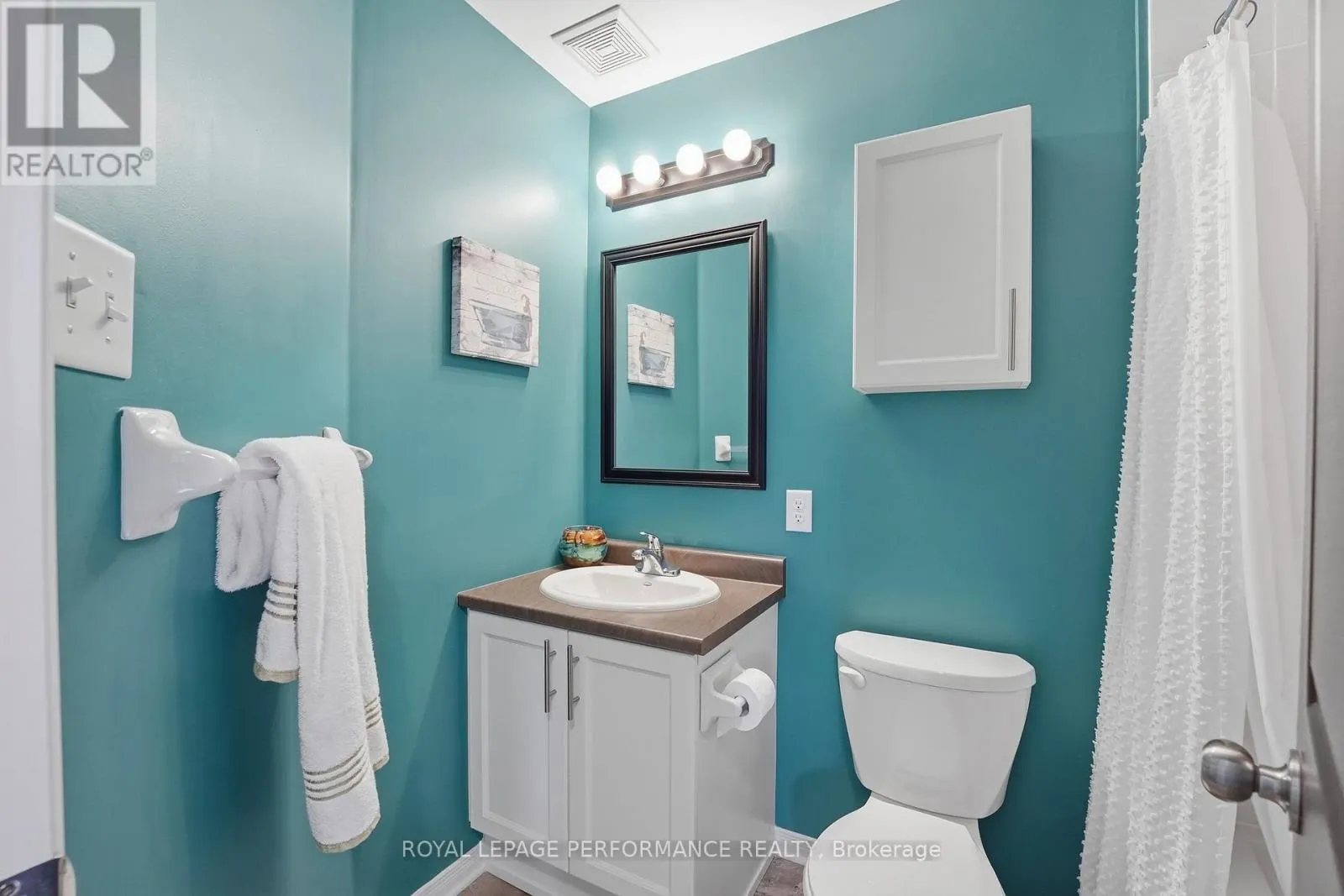 275 ERIC CZAPNIK WAY