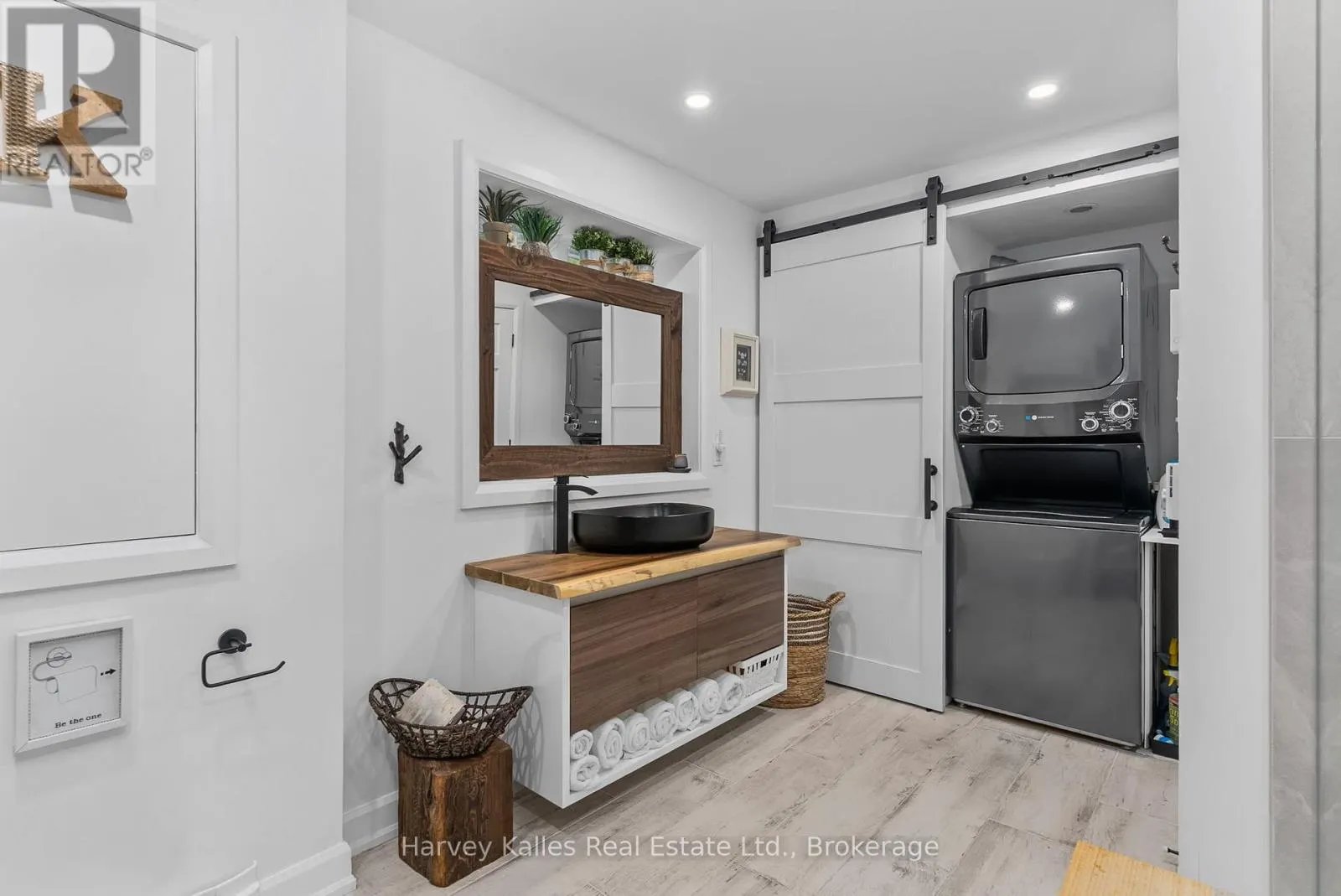157 CHALET CRESCENT