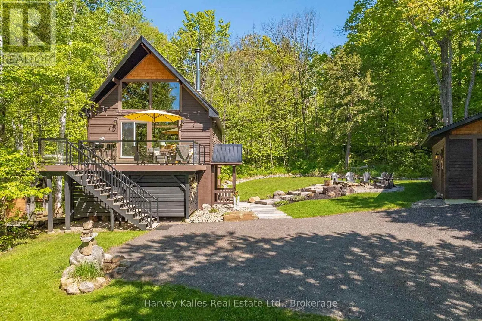 157 CHALET CRESCENT