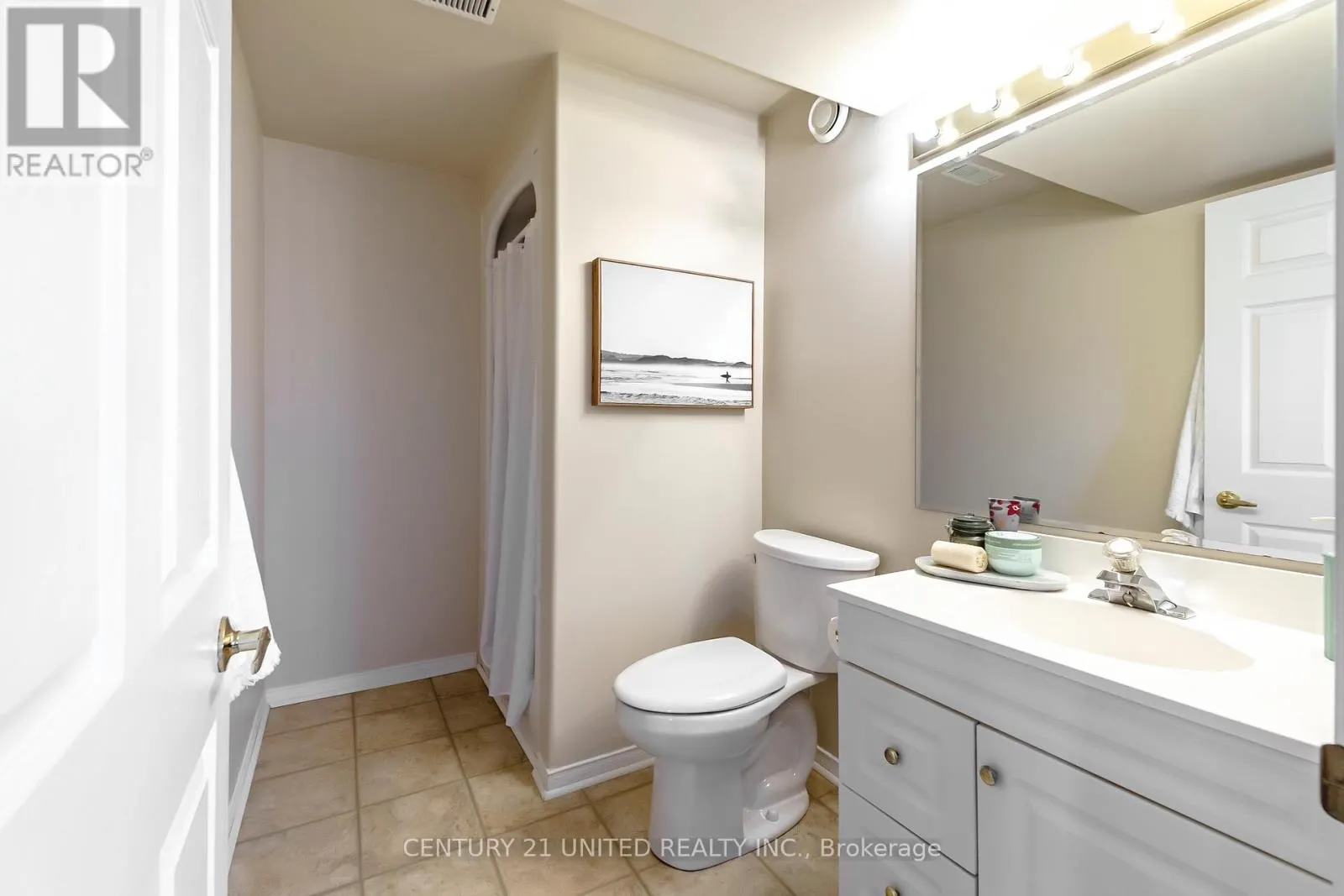626 TRAILVIEW DRIVE