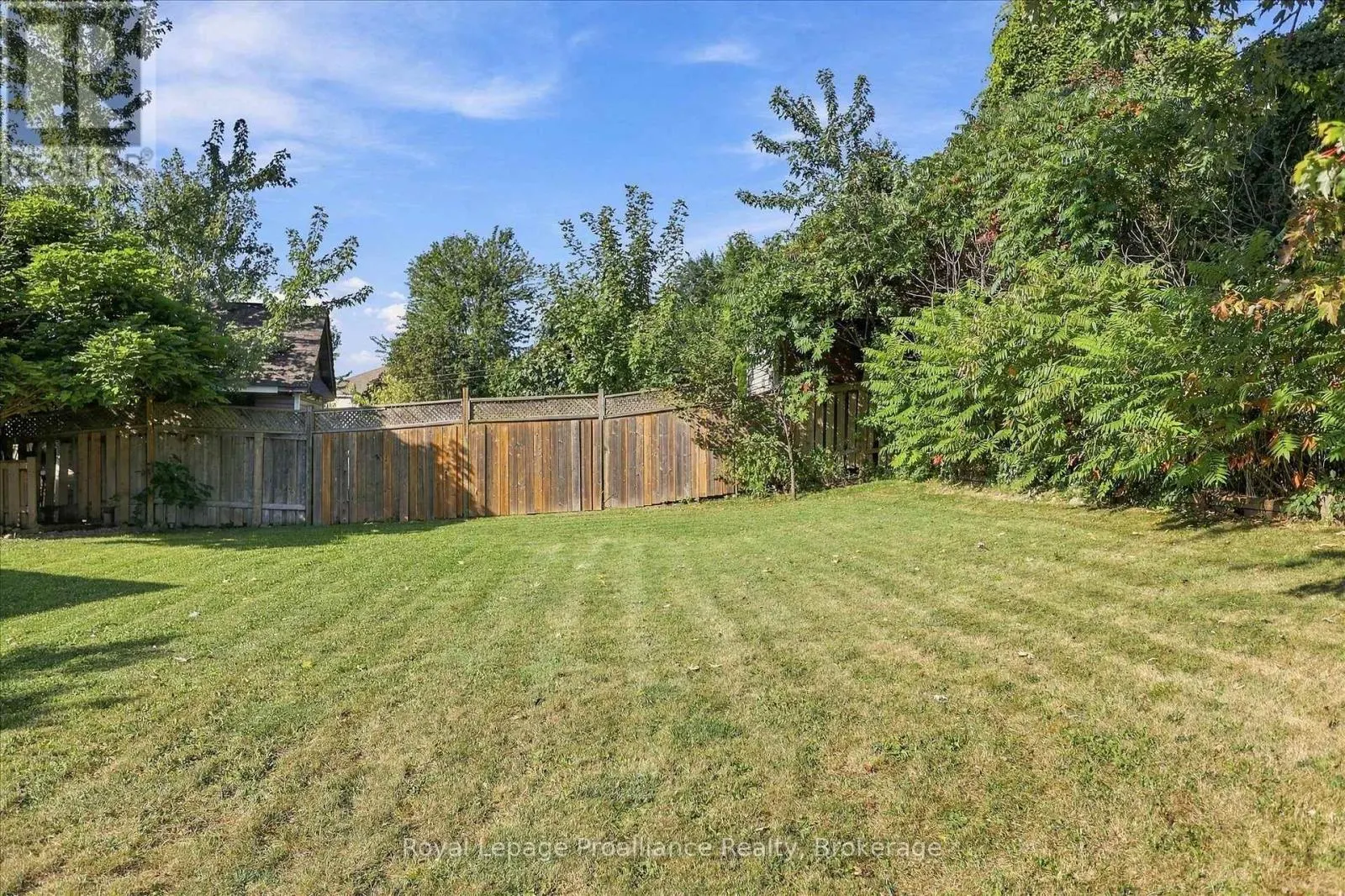 82 PARCELLS CRESCENT