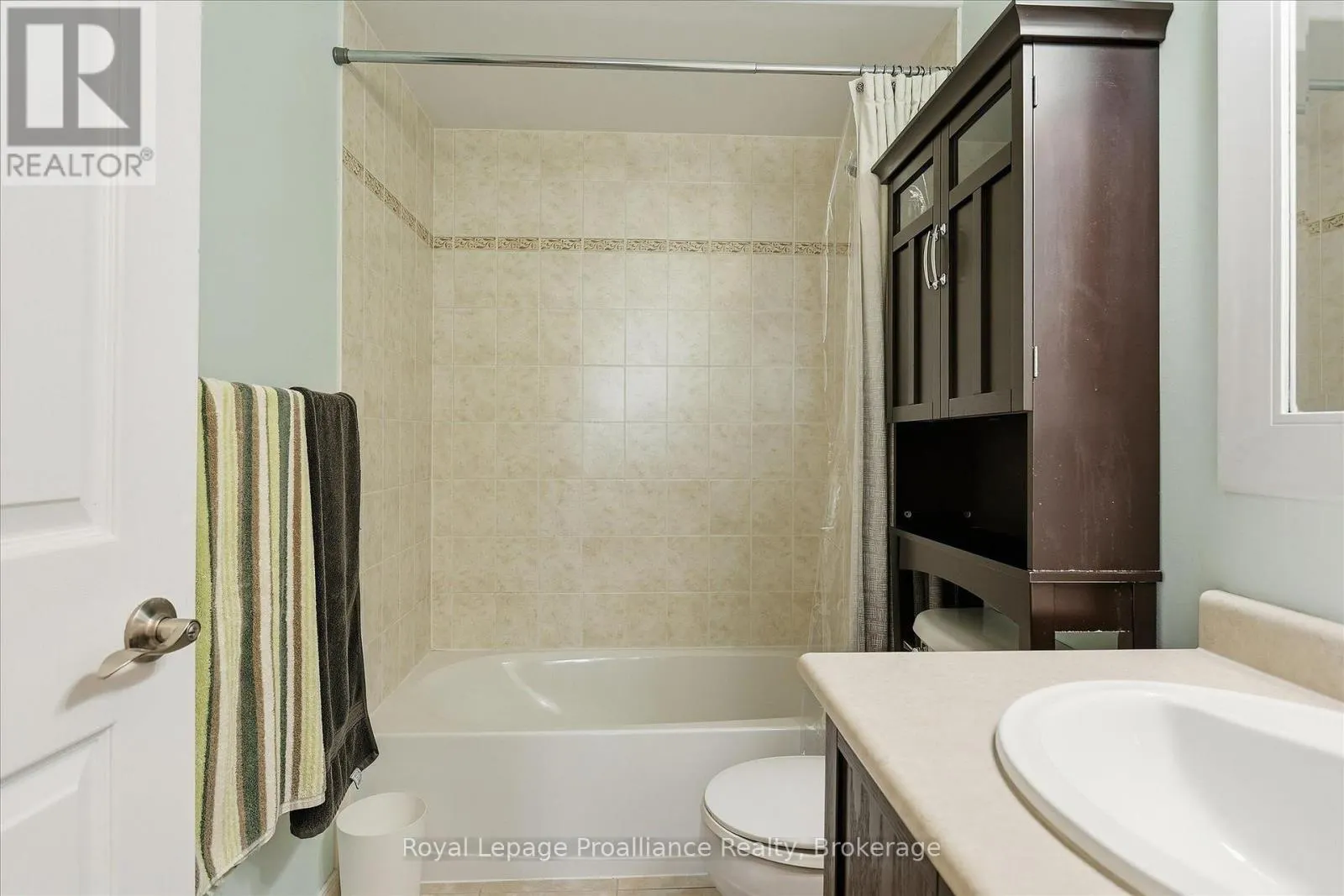 82 PARCELLS CRESCENT