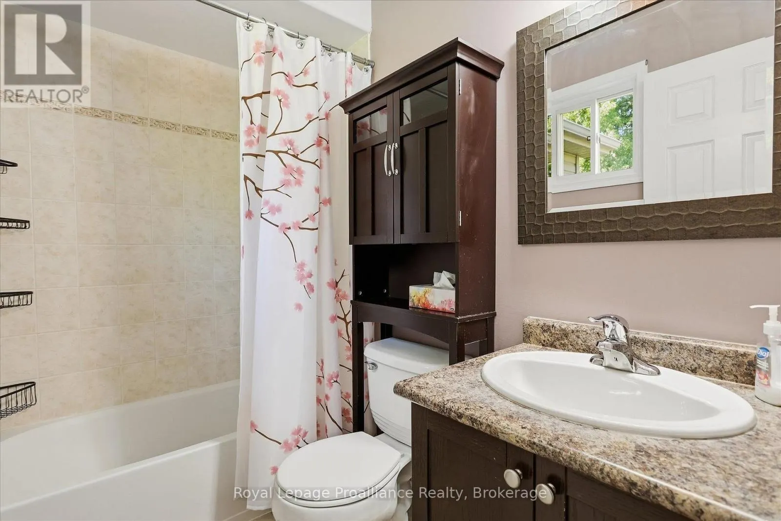 82 PARCELLS CRESCENT