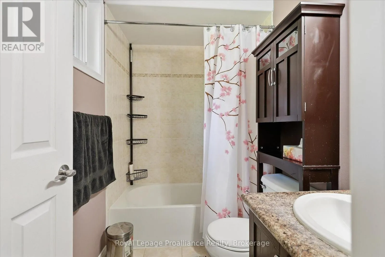 82 PARCELLS CRESCENT