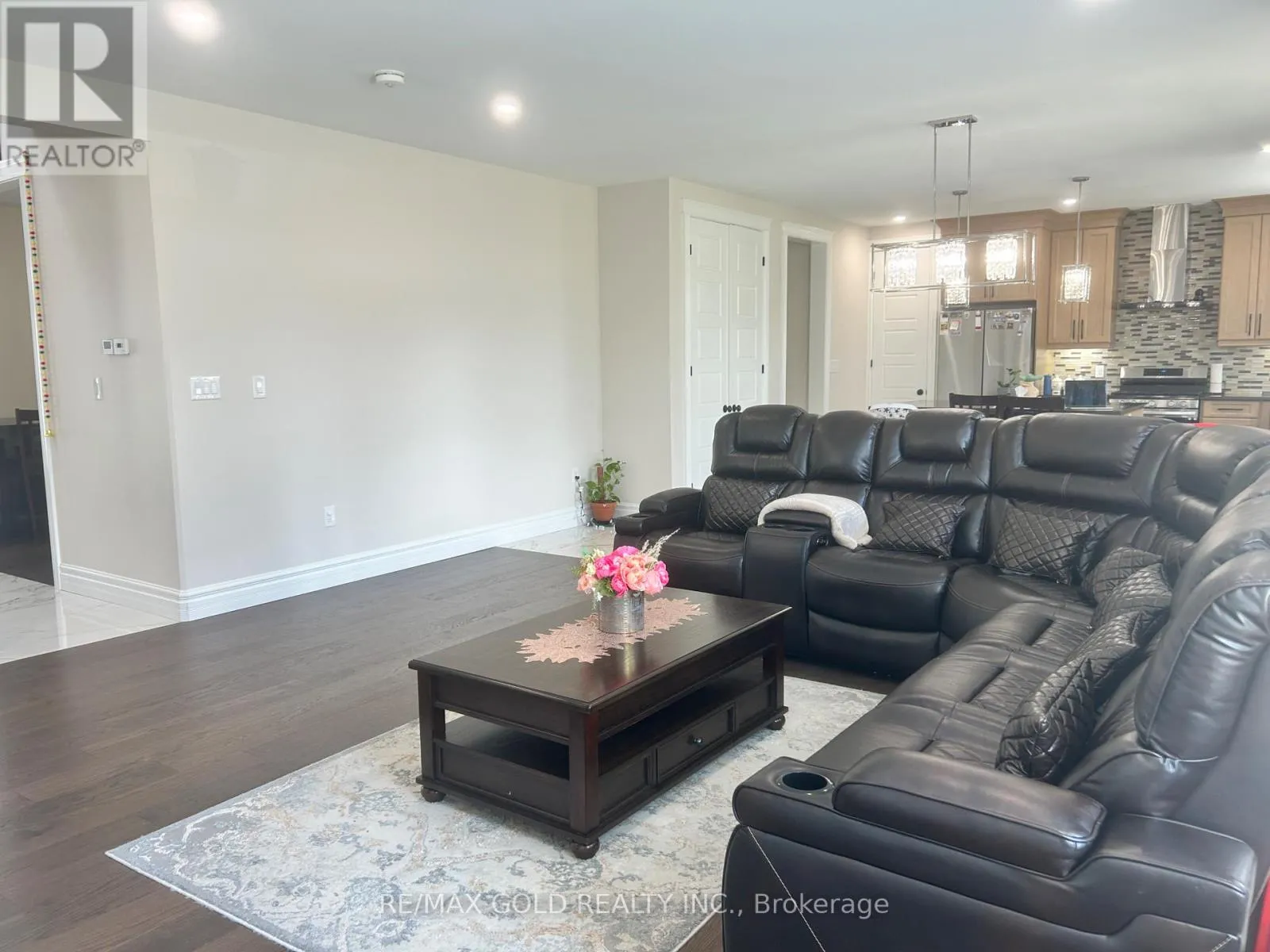 1643 VIRTUE LANE