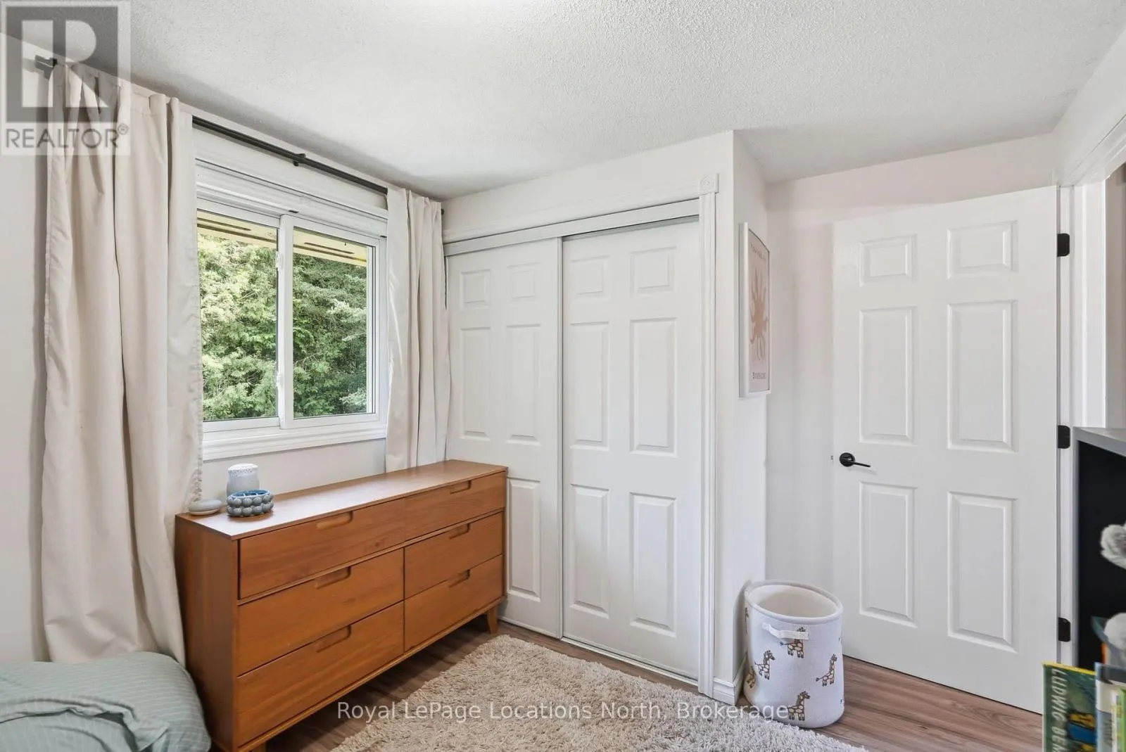 2595 6TH AVENUE W