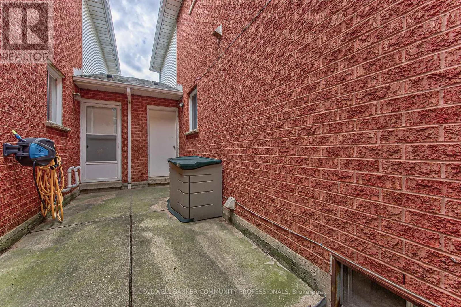 86 CHELSEA CRESCENT