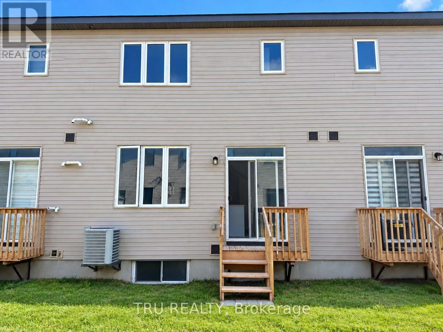 76 OSLER STREET