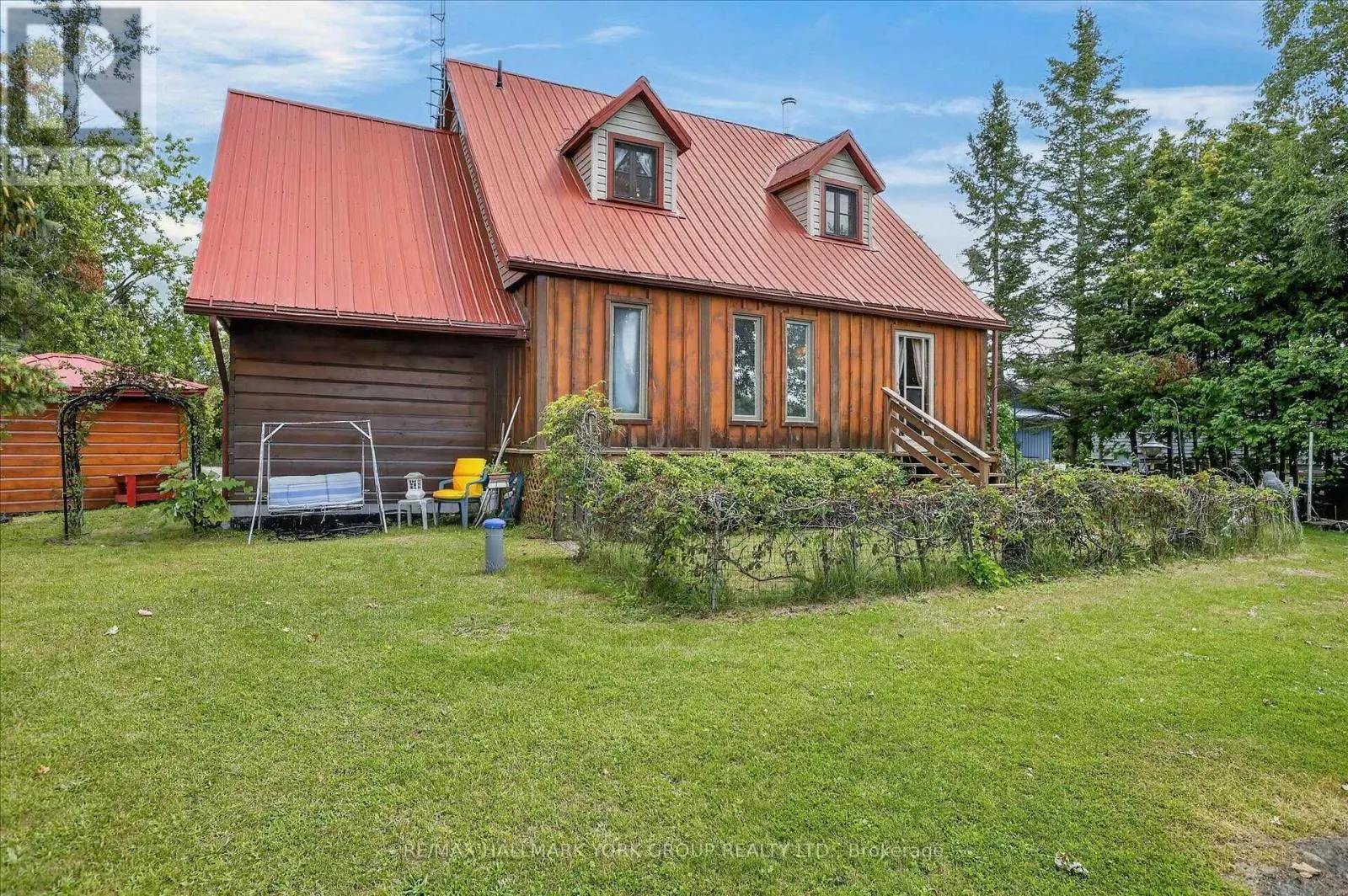 334 MOORINGS DRIVE