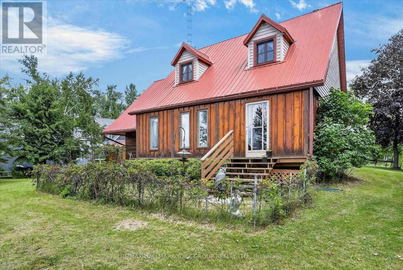 334 MOORINGS DRIVE