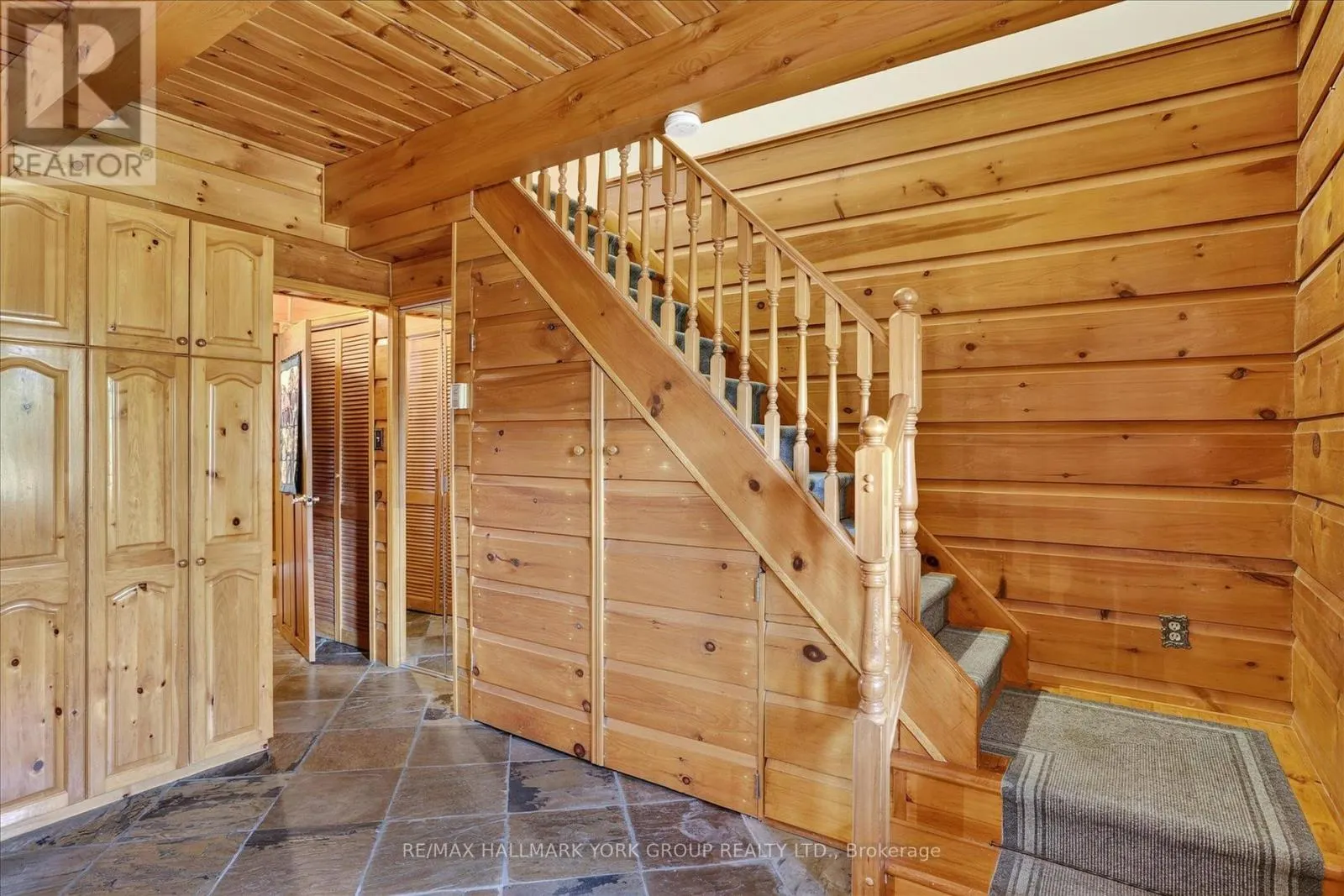 334 MOORINGS DRIVE