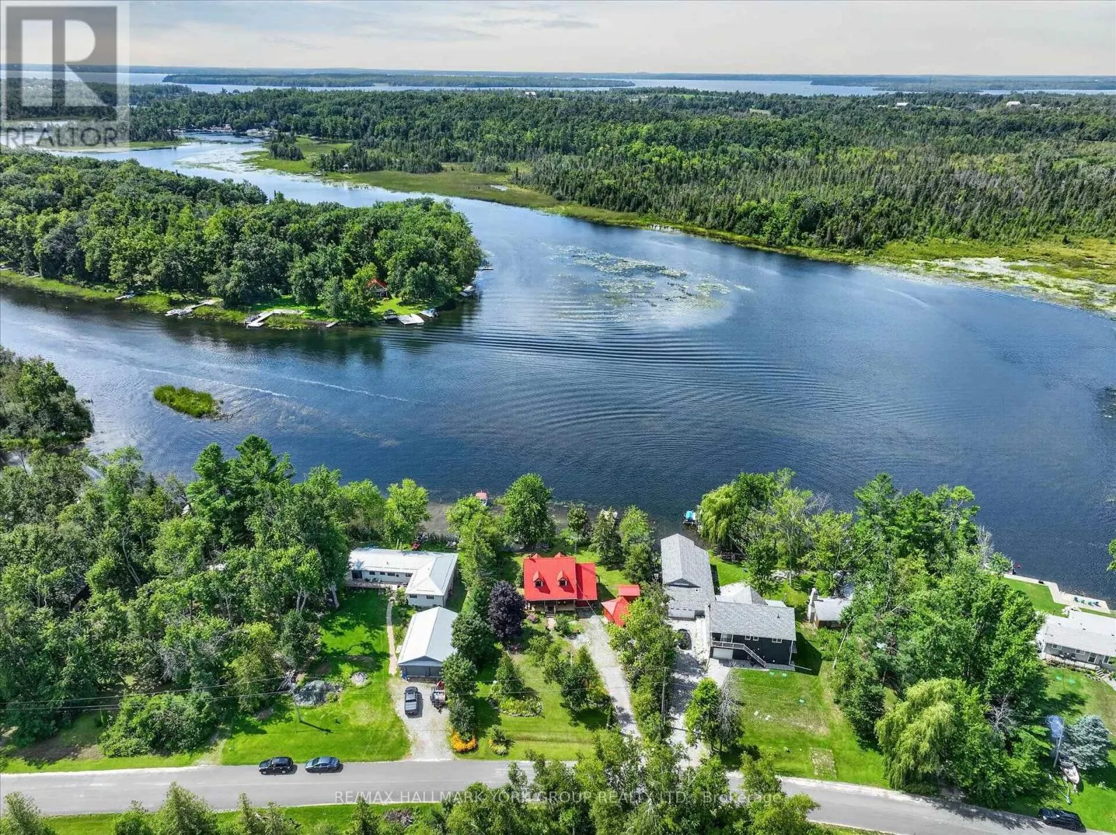 334 MOORINGS DRIVE