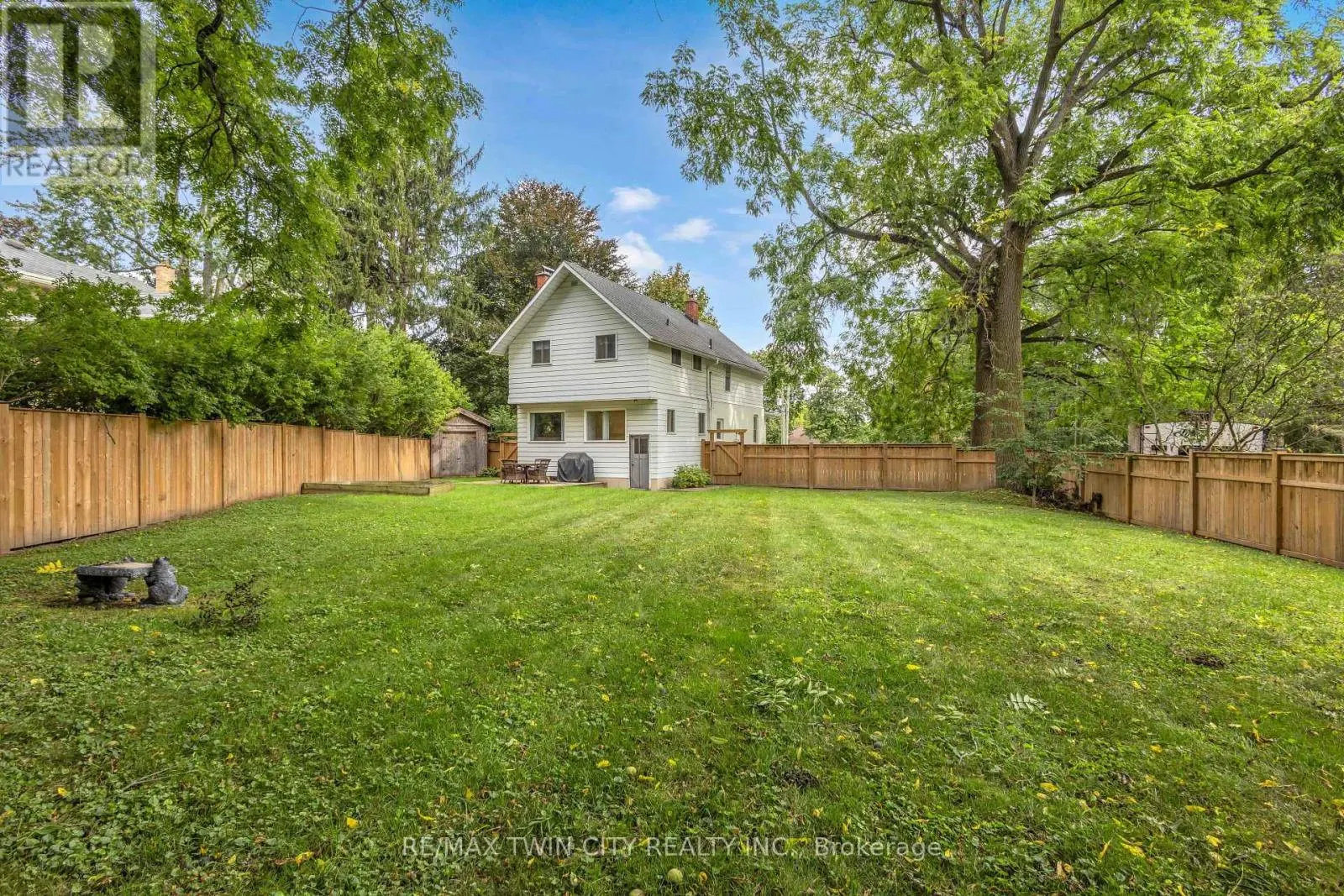 11 TUTELA HEIGHTS ROAD