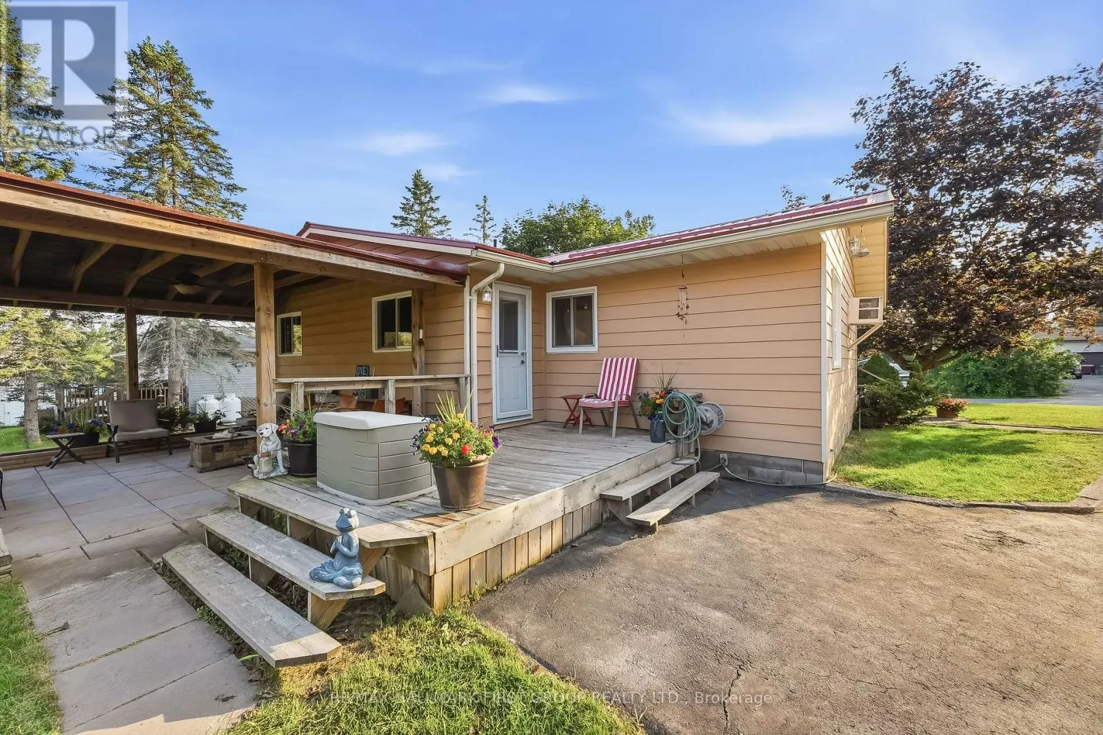 118 ALPINE LAKES ROAD