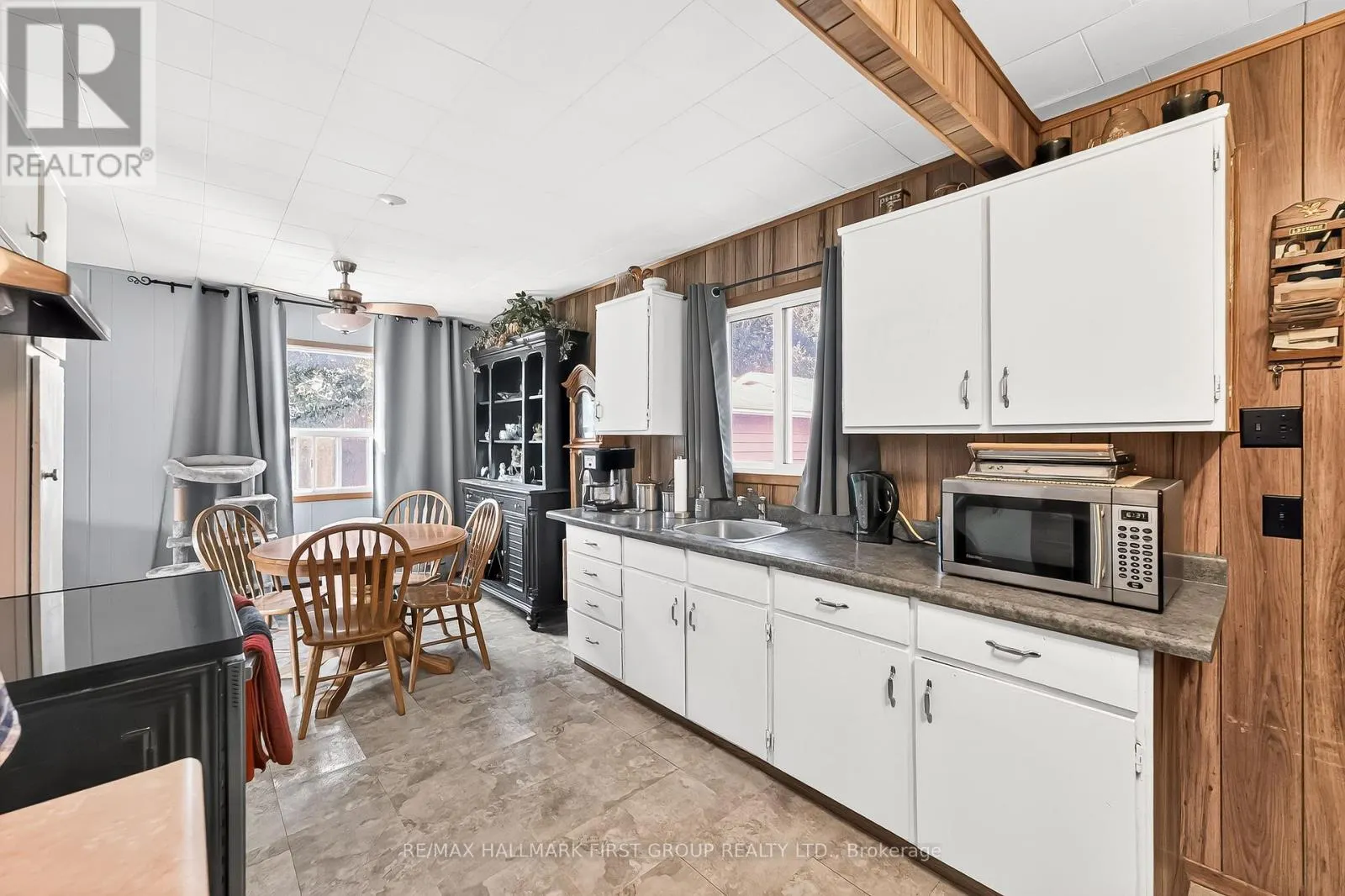 118 ALPINE LAKES ROAD