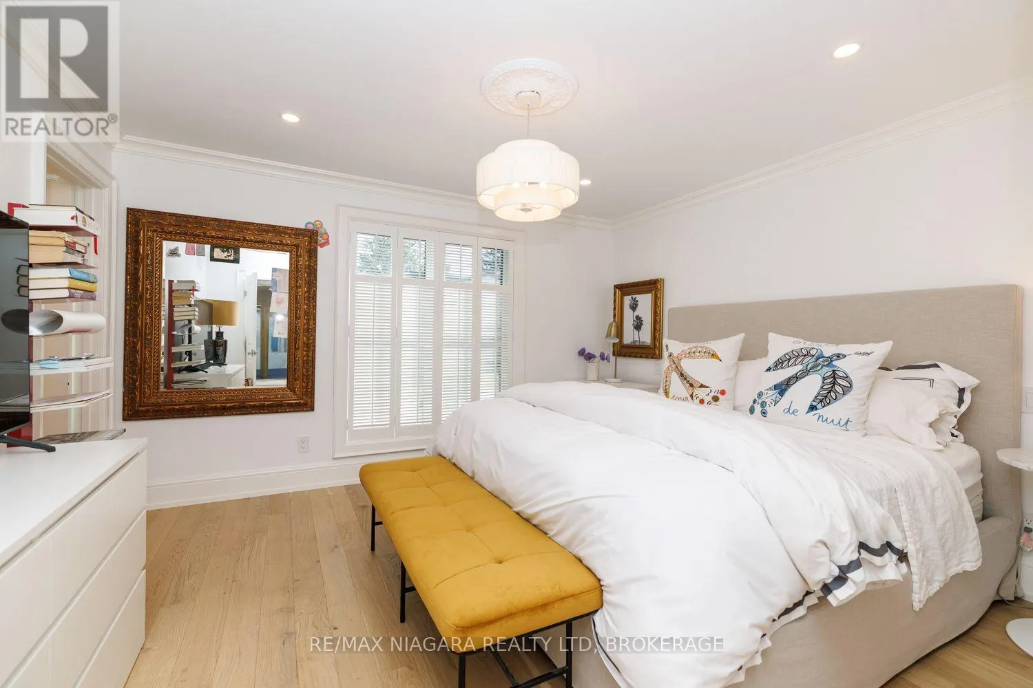 313 BEECHWOOD AVENUE W