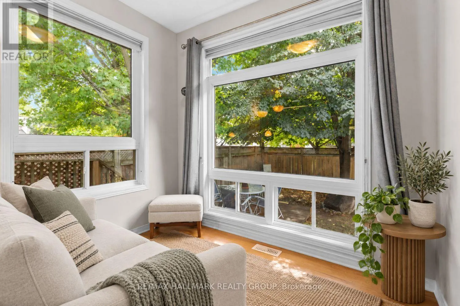 5 RAYBURN STREET