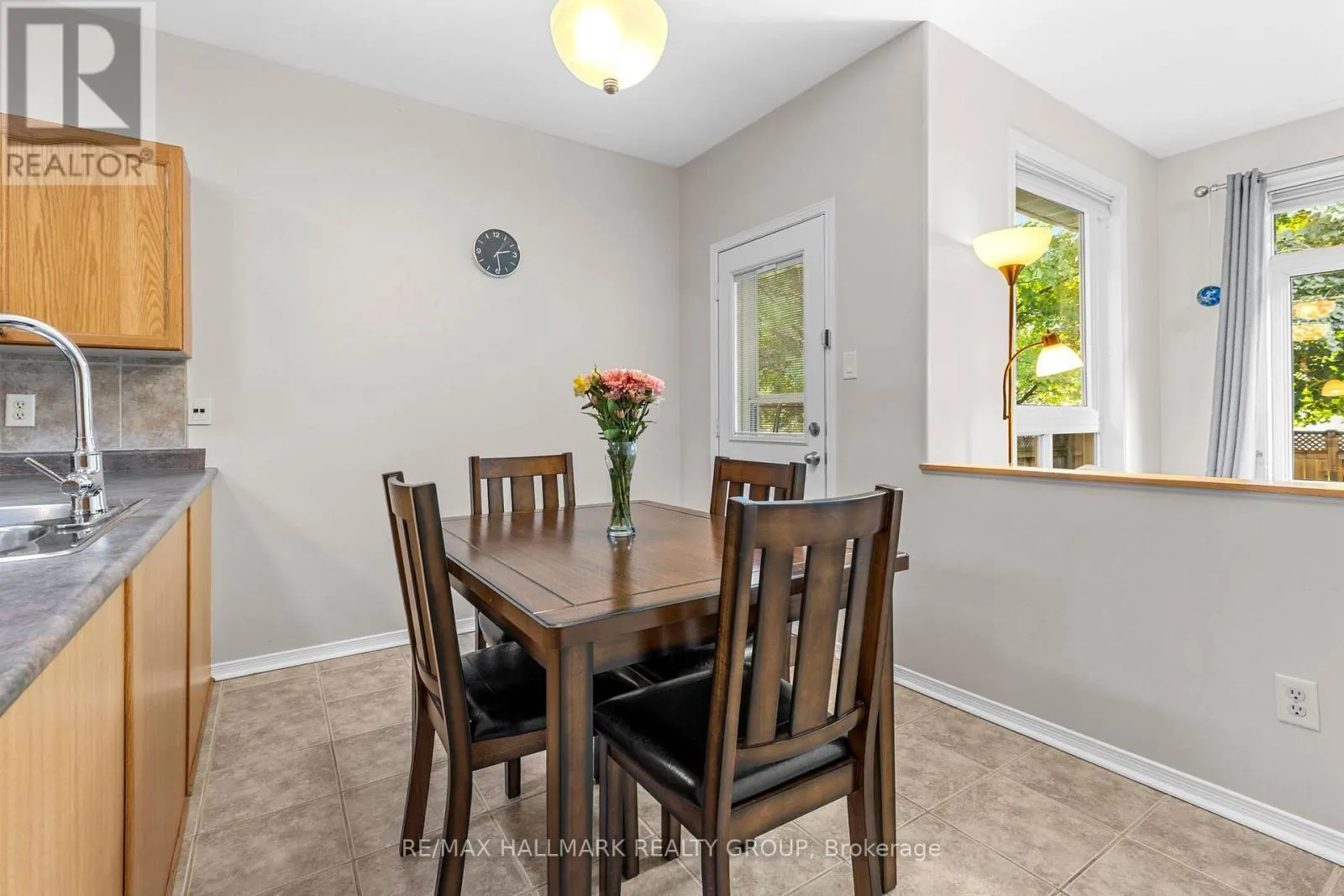 5 RAYBURN STREET