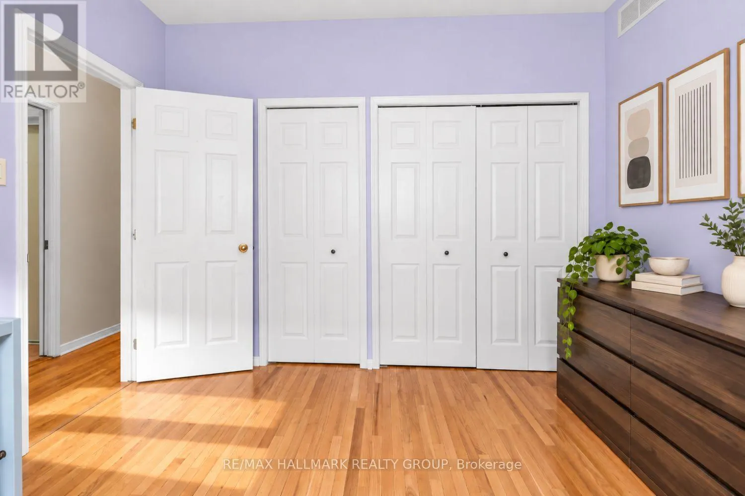 5 RAYBURN STREET