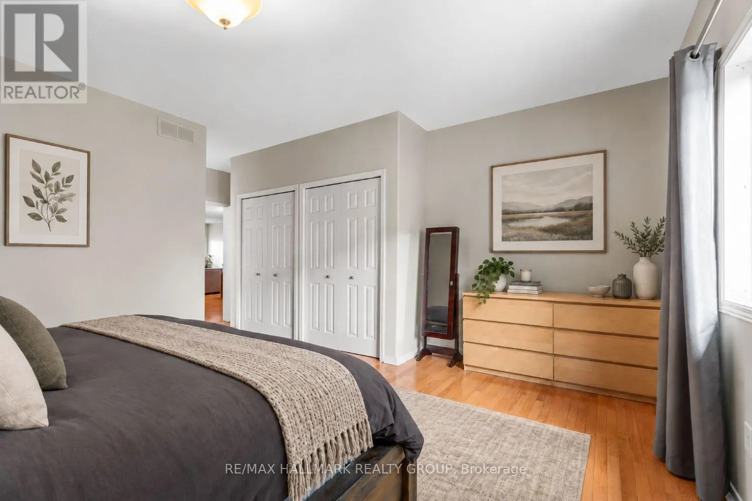 5 RAYBURN STREET