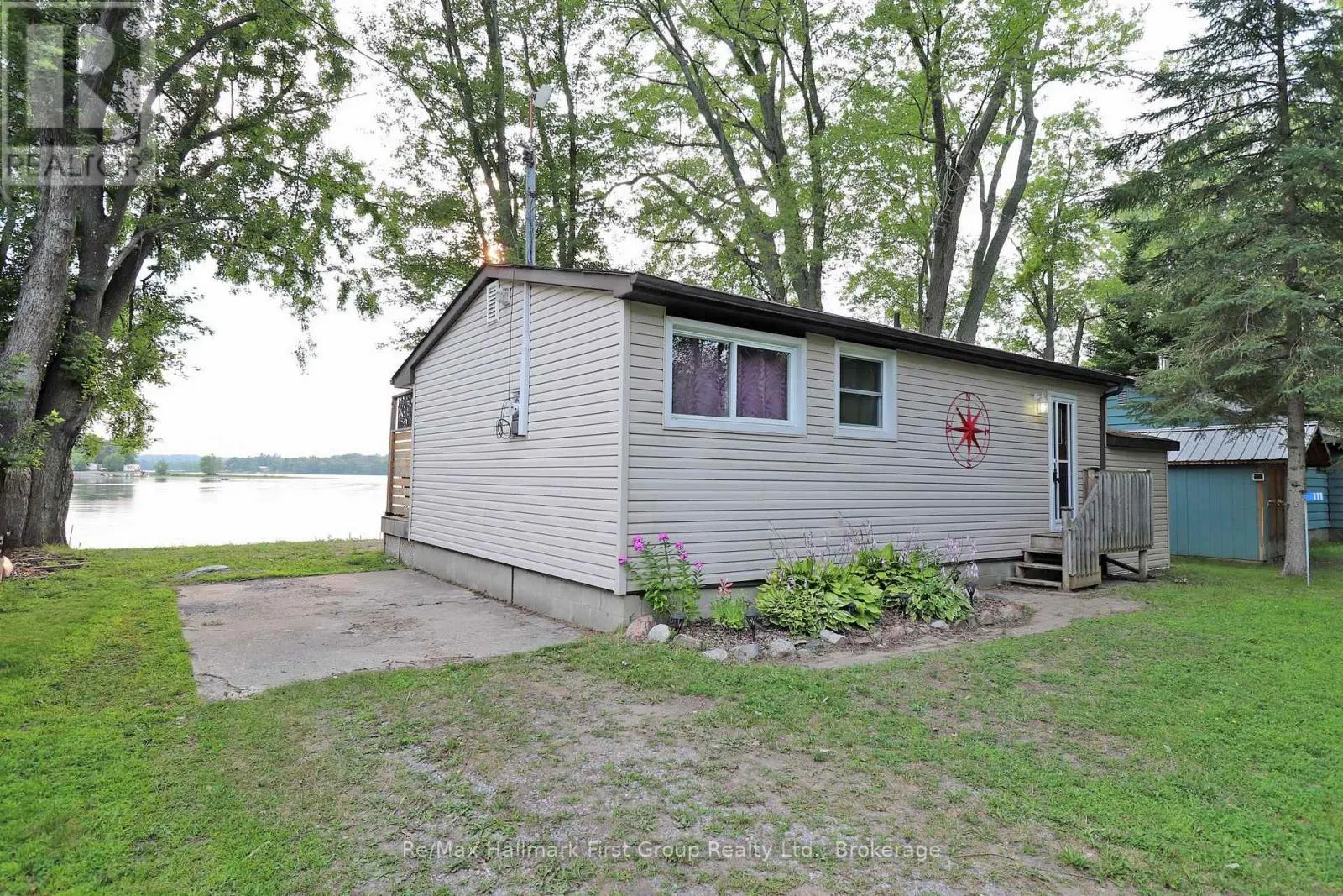 111 HUGHES LANE