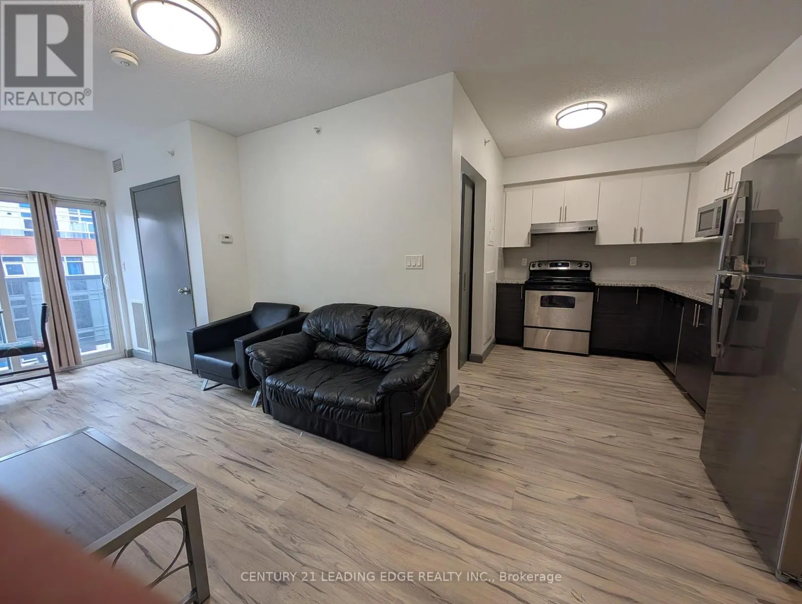1718 - 258A SUNVIEW STREET E