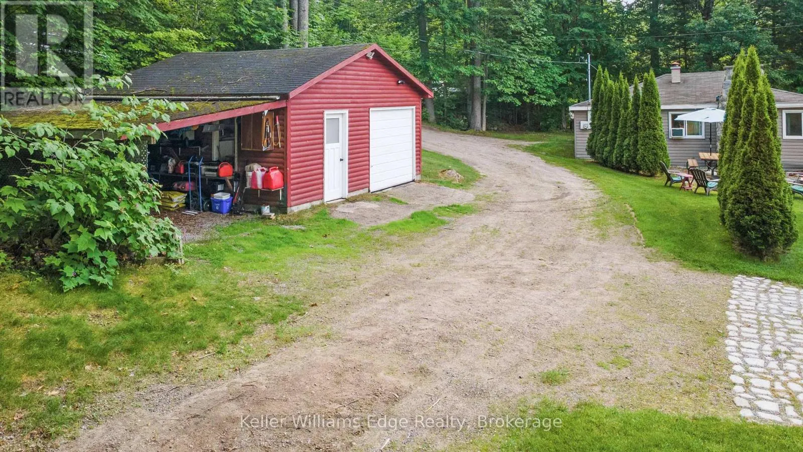 1128 KAMANISKEG LAKE ROAD