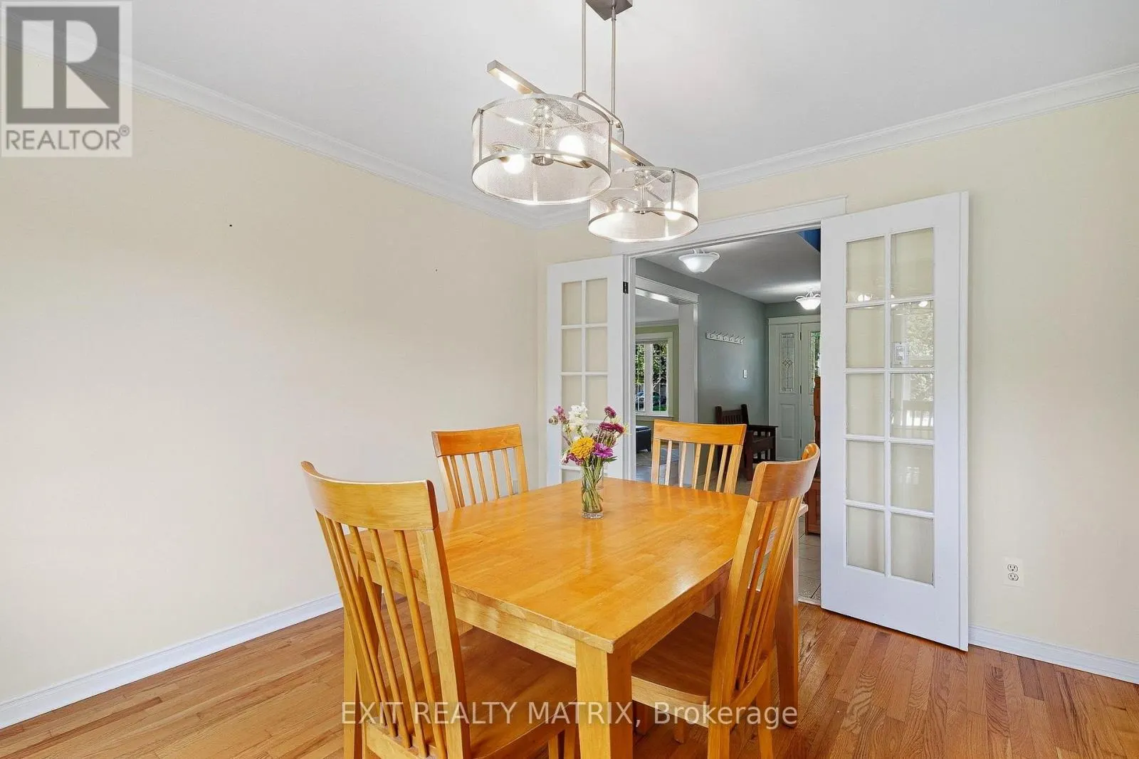 1886 CHAINE COURT