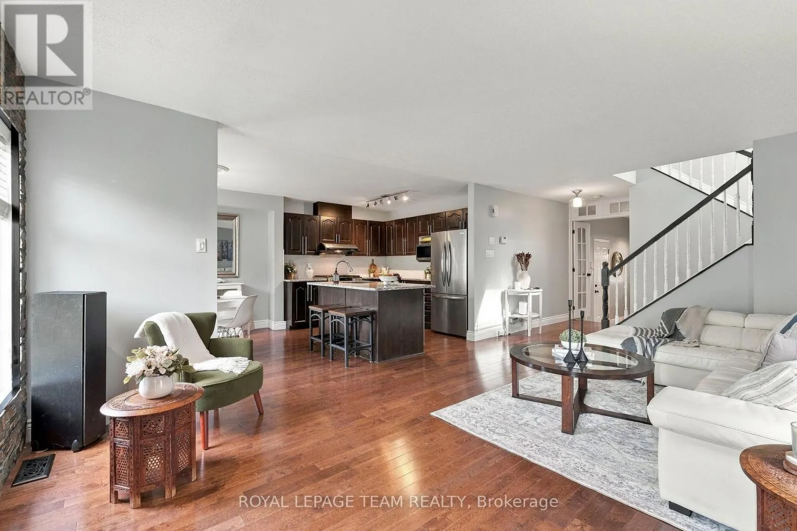 216 SORENTO STREET