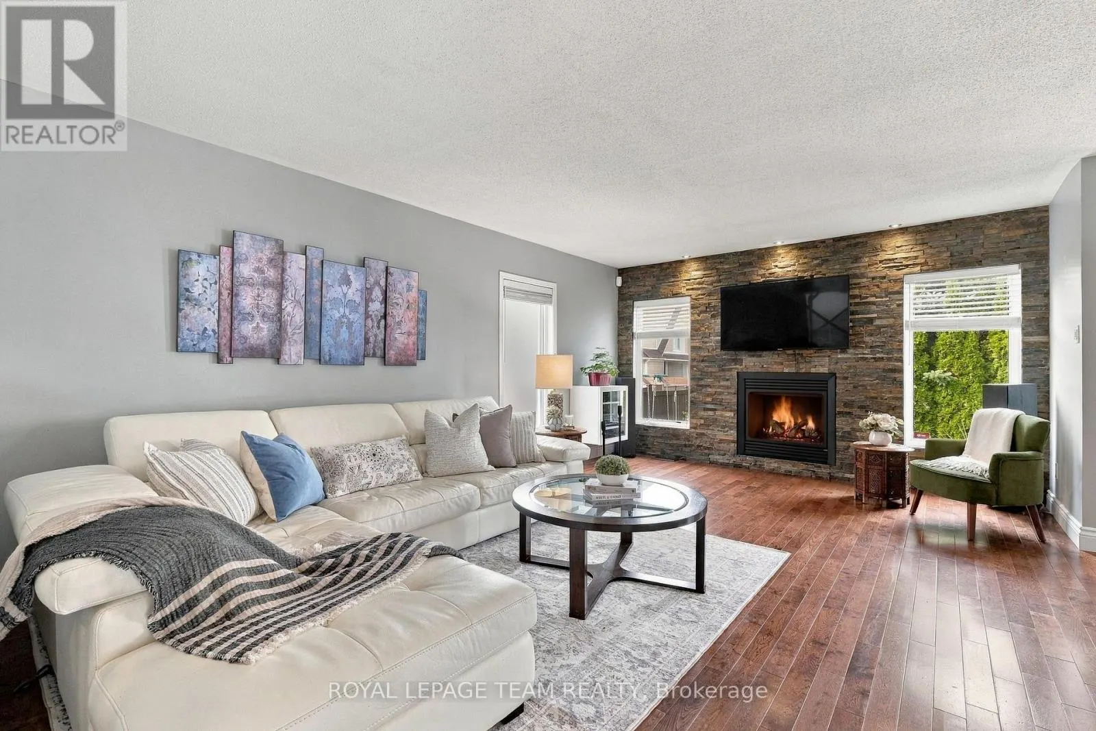 216 SORENTO STREET