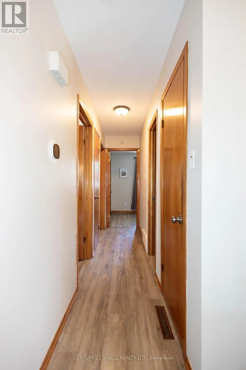 1107 GRAND AVENUE