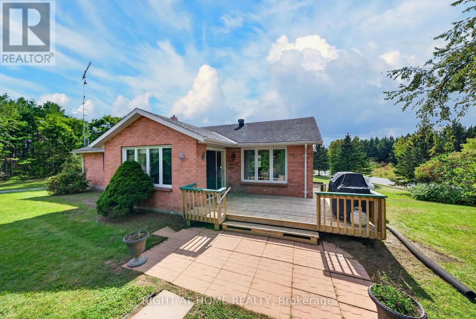156 COOPER ROAD