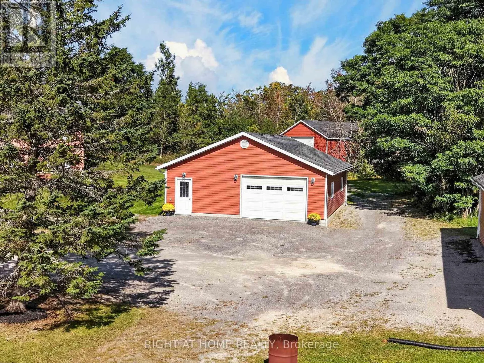 156 COOPER ROAD