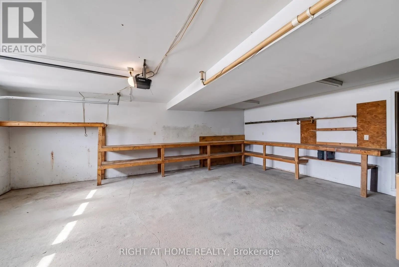 156 COOPER ROAD