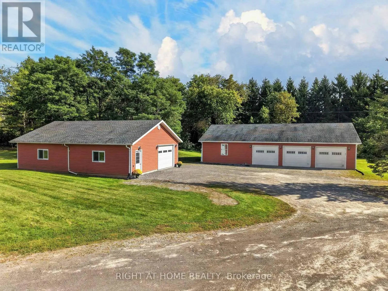 156 COOPER ROAD