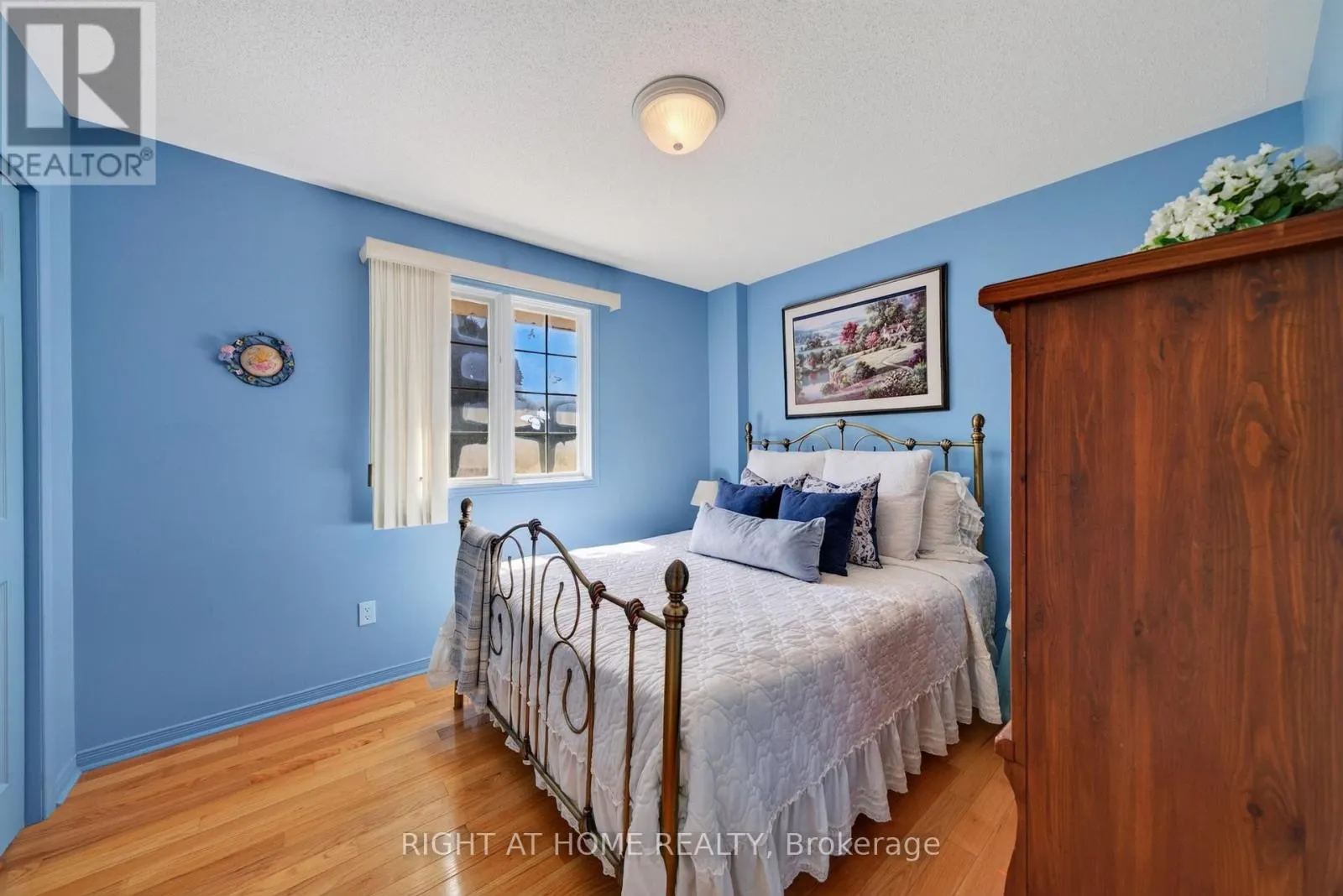 156 COOPER ROAD