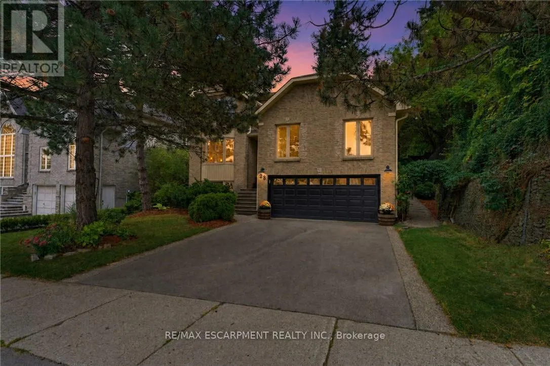 28 SEYMOUR DRIVE