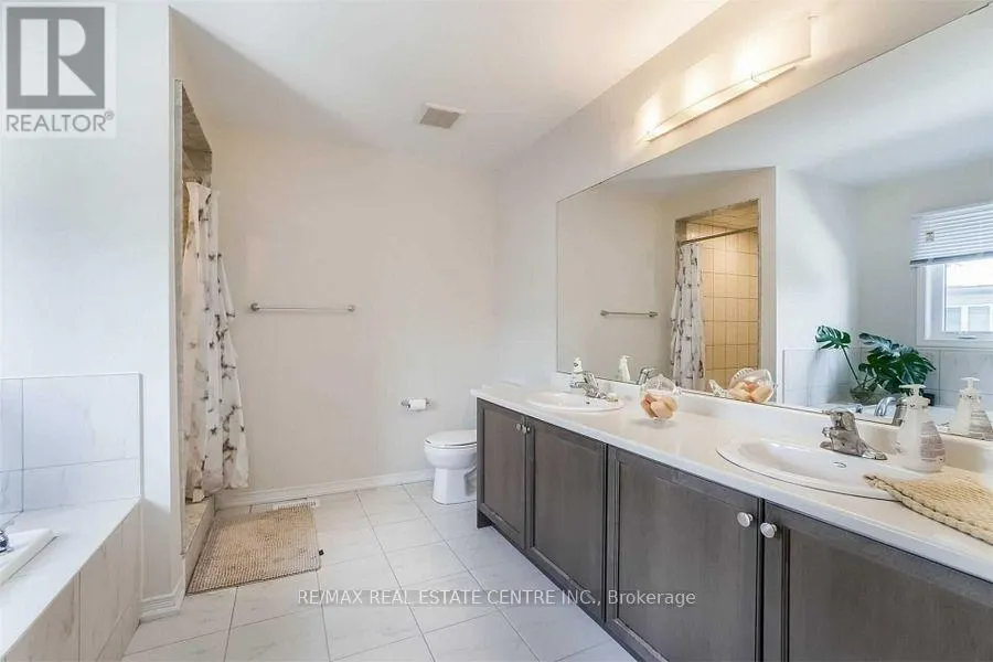 7831 ODELL CRESCENT