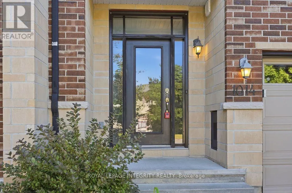 1014 OTTENBRITE CRESCENT