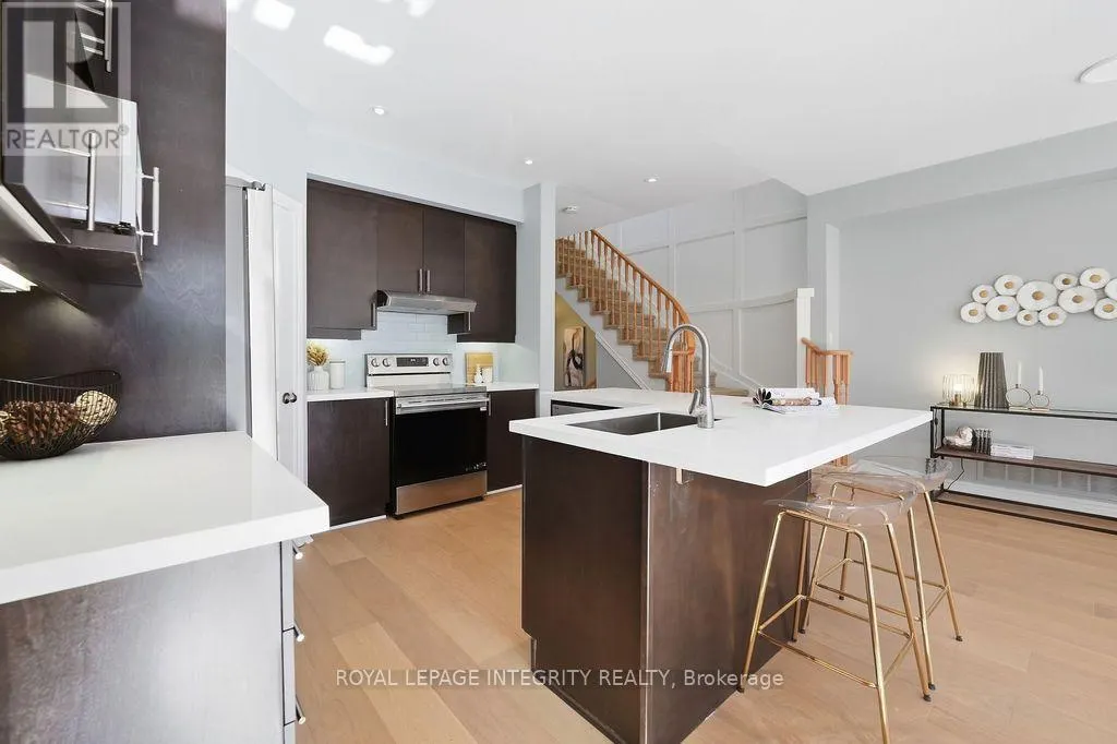 1014 OTTENBRITE CRESCENT
